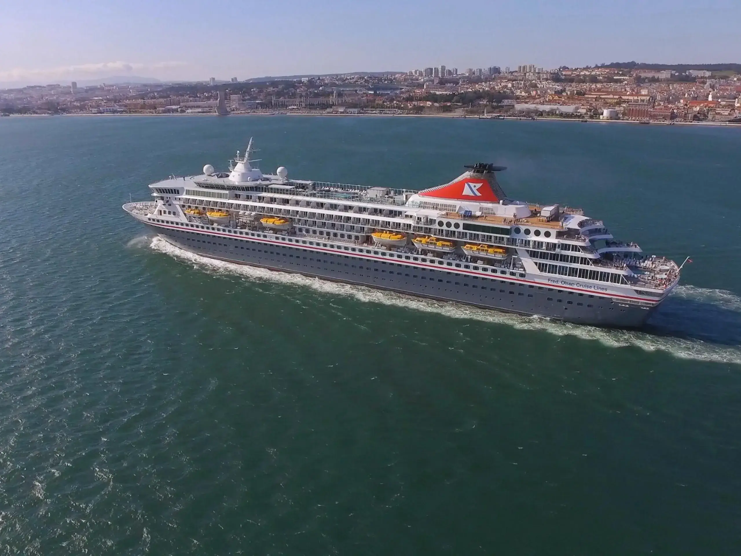 Fred. Olsen Belmoral sailing past Lisbon, Portugal