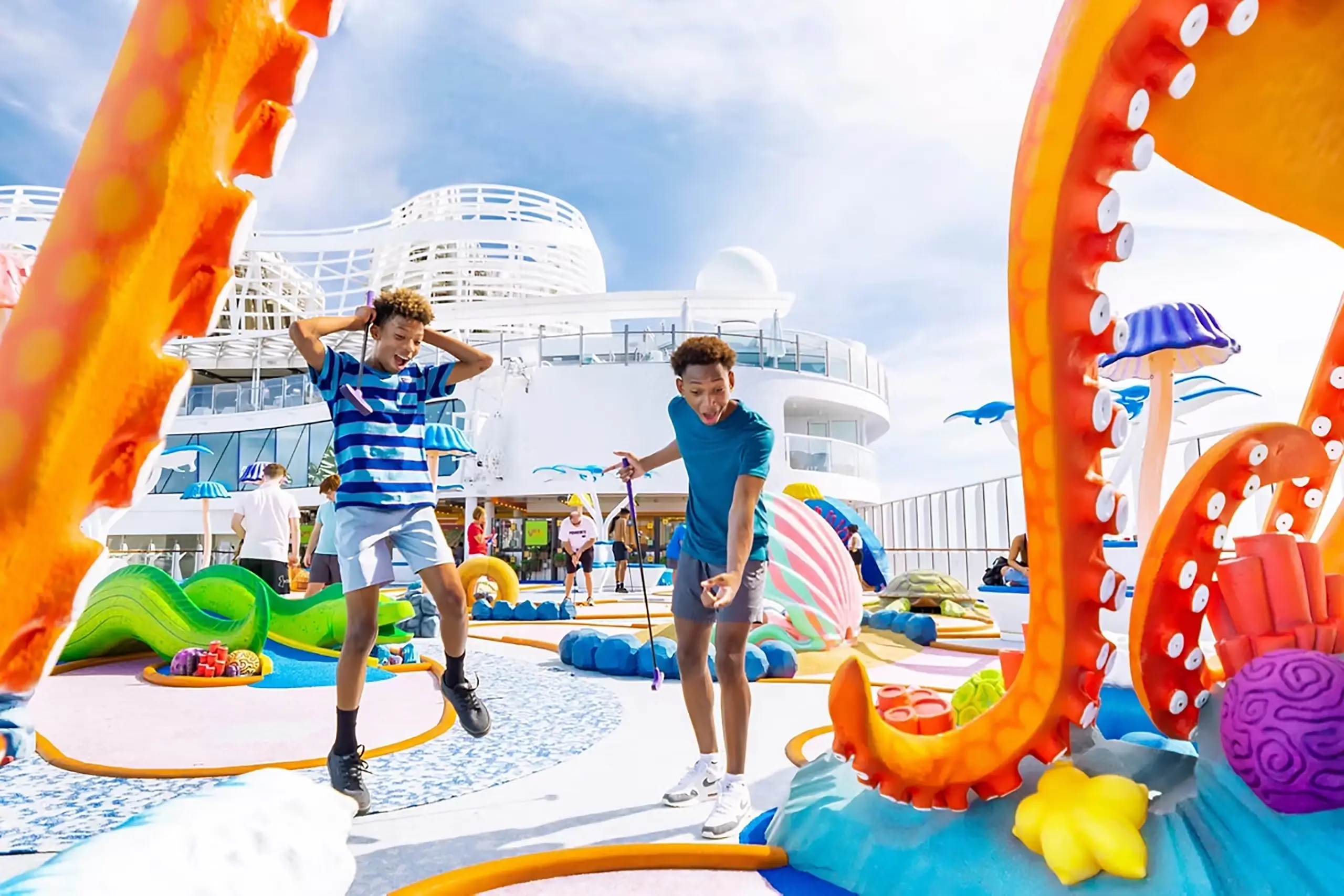 Mini Golf onboard Royal Caribbean