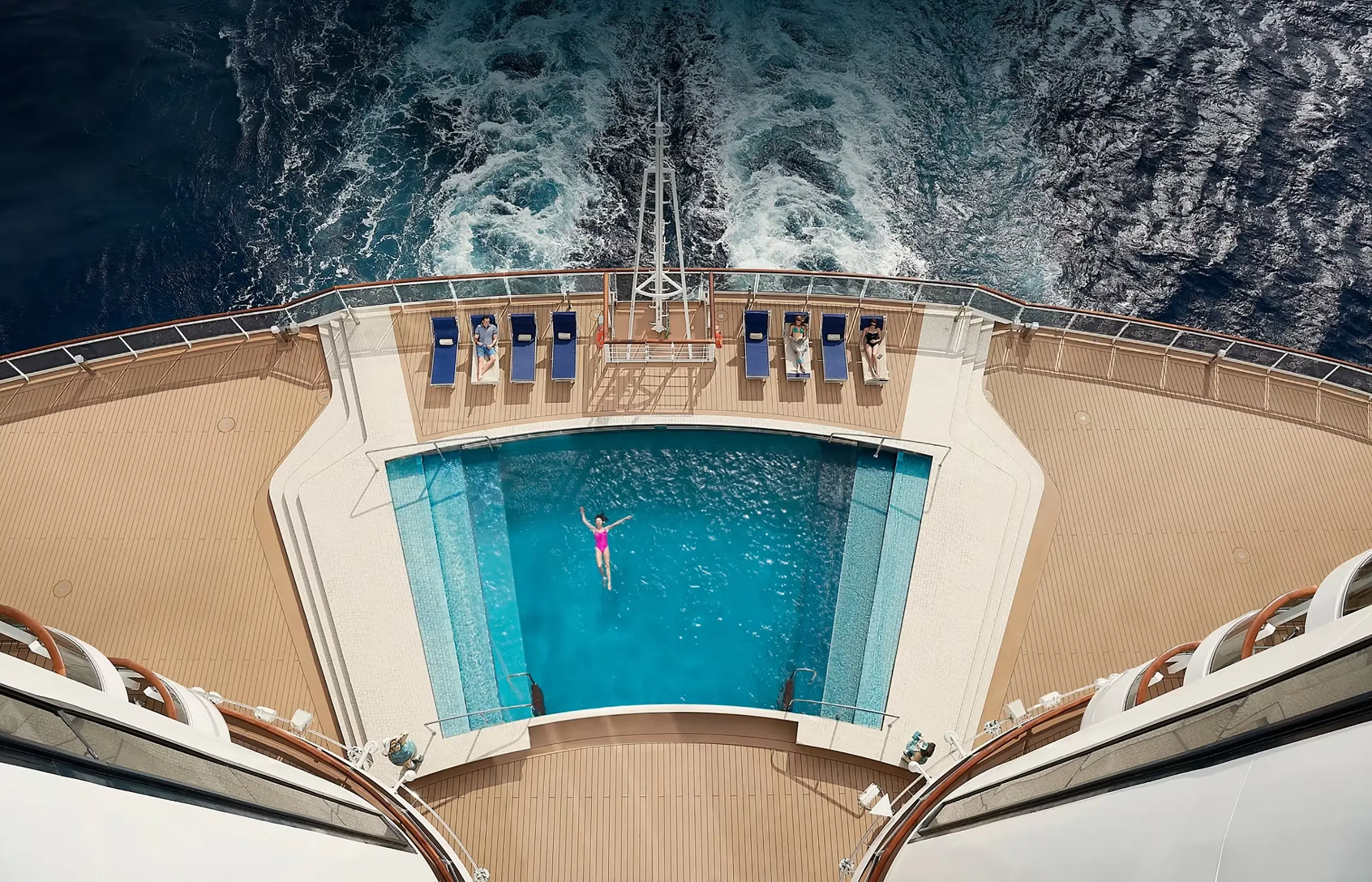 MSC deck pool